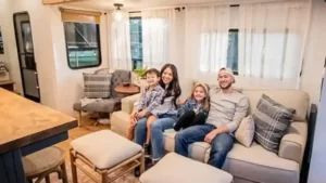 10 Best RV for a Family of 6